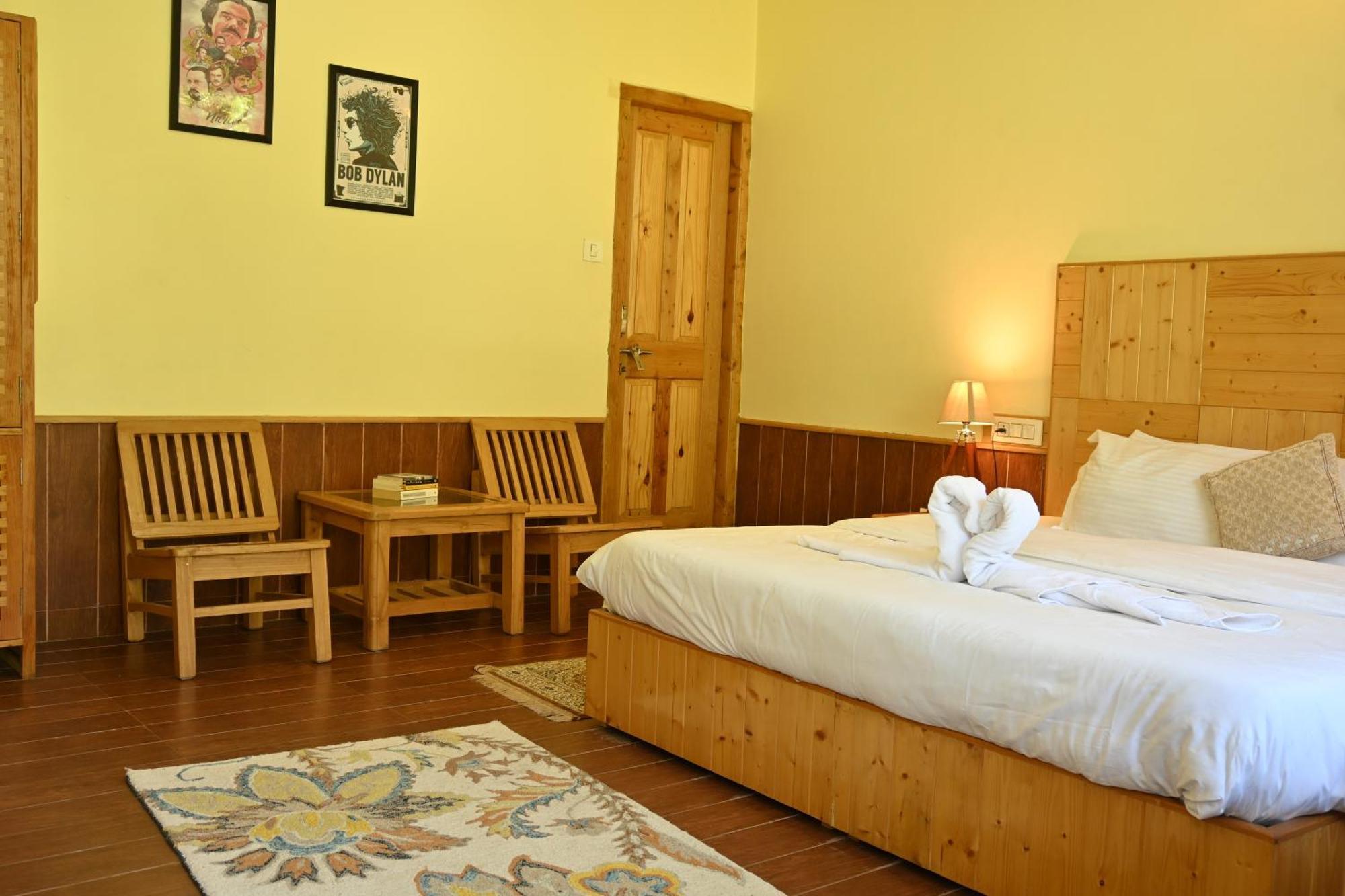 Cascade Mountain Retreat Manali Manāli Exterior foto
