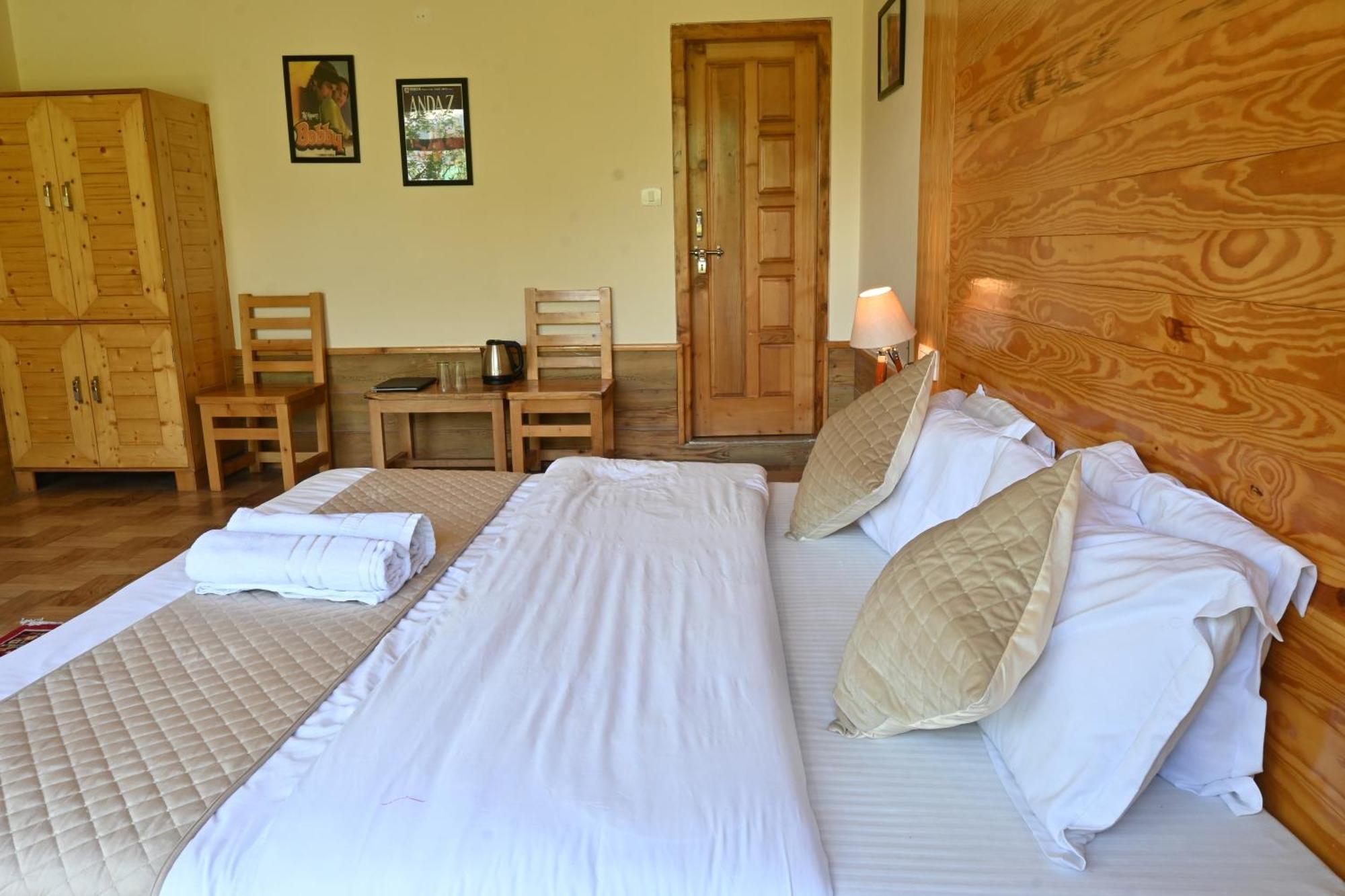 Cascade Mountain Retreat Manali Manāli Exterior foto