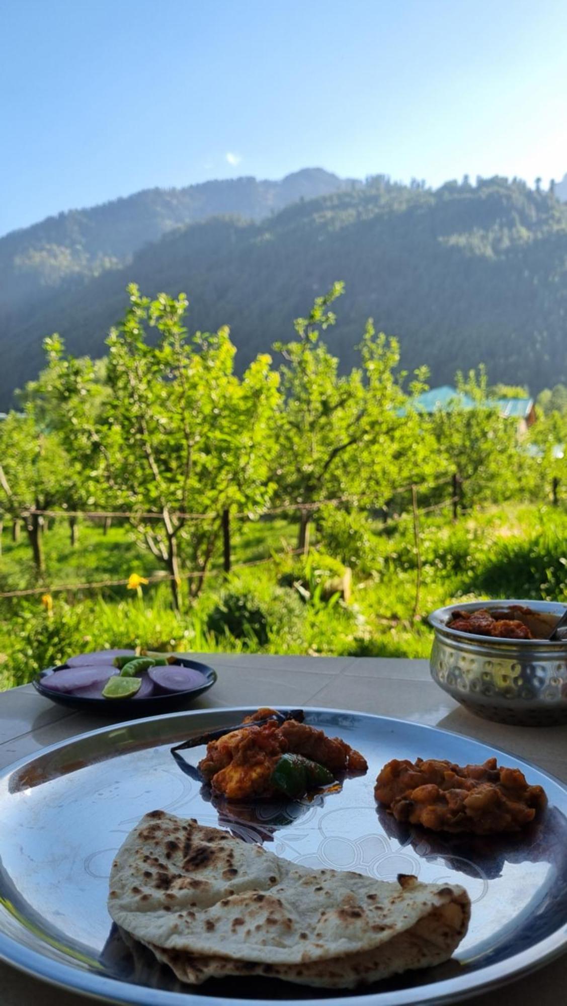 Cascade Mountain Retreat Manali Manāli Exterior foto